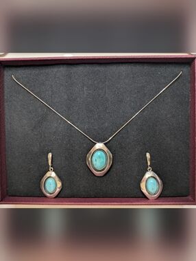 La'celet Jewelry Gallery Women's Sterling Silver Turquoise Necklace & Earrings